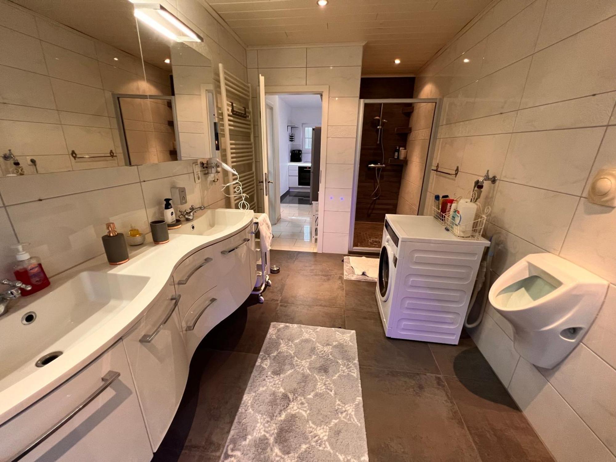 Ferienwohnung In Bester Lage Kassels Bagian luar foto